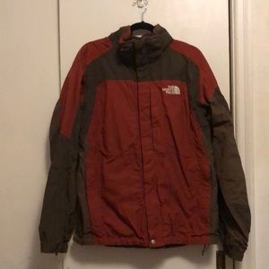 Men Authentic North Face weatherproof jacket with zip on hood Size L